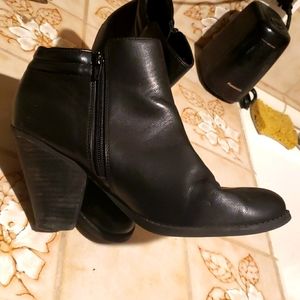 Womens ankle boot